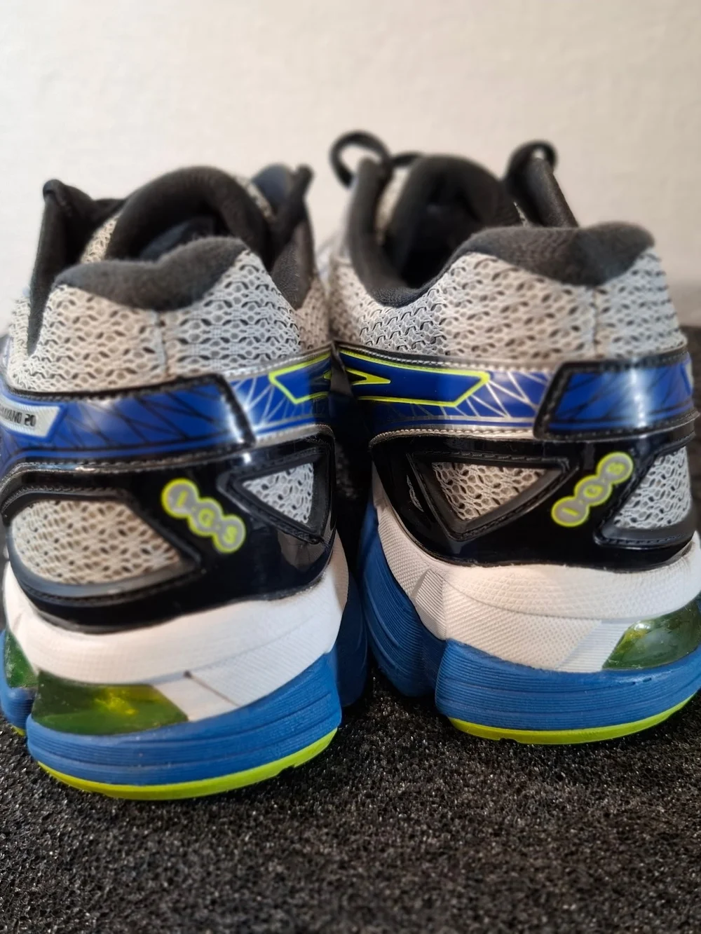 ASICS T3N2N Kayano Men's Running Shoes - Size 11.5